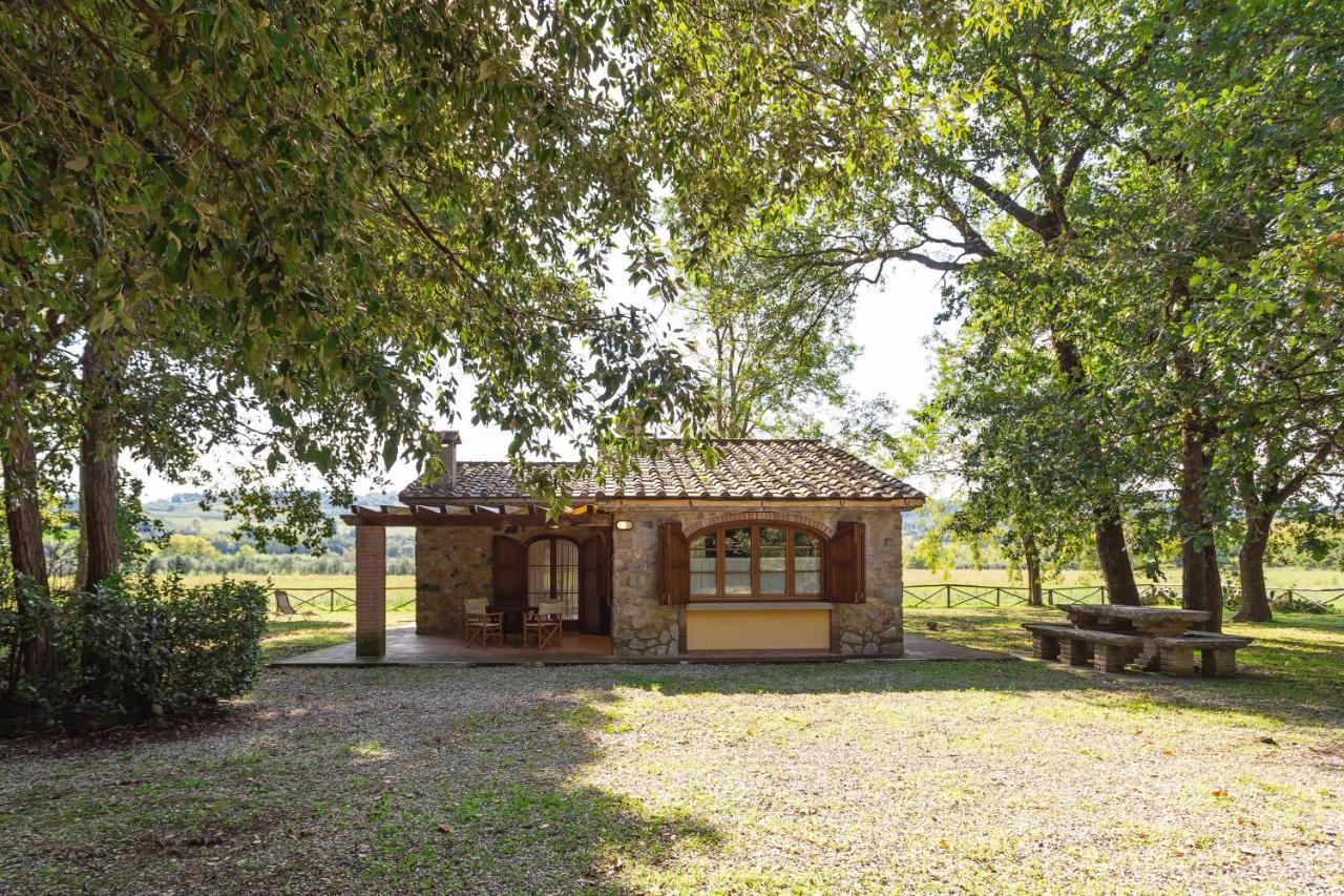 Cottage Il Gabbro モンテスクダイオ エクステリア 写真