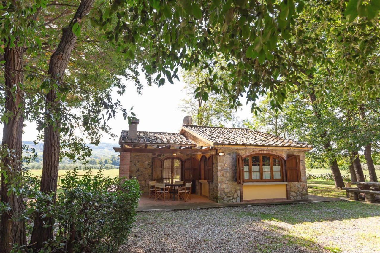 Cottage Il Gabbro モンテスクダイオ エクステリア 写真