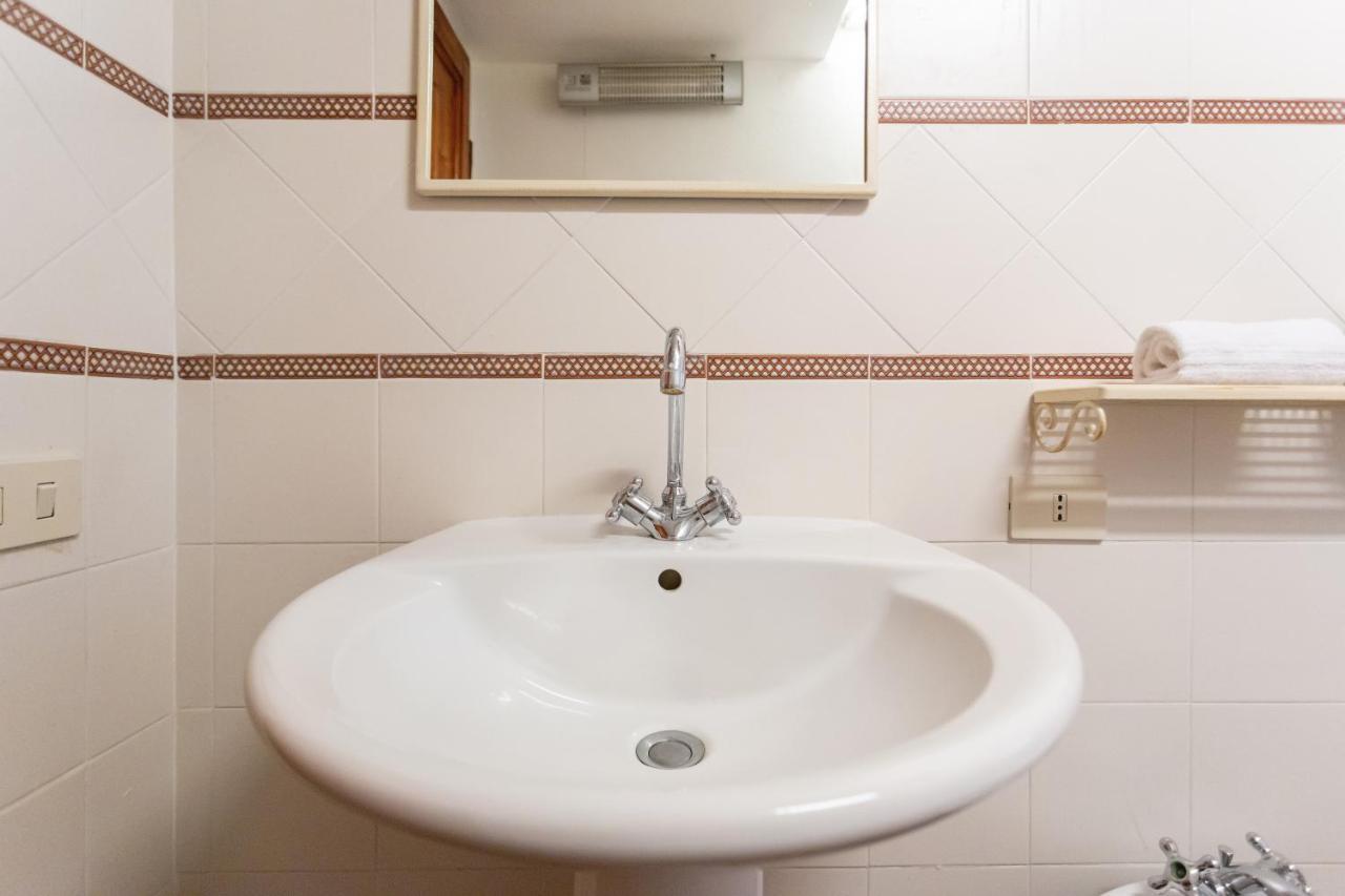 Cottage Il Gabbro モンテスクダイオ エクステリア 写真