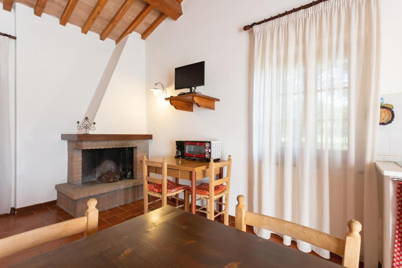 Cottage Il Gabbro モンテスクダイオ エクステリア 写真