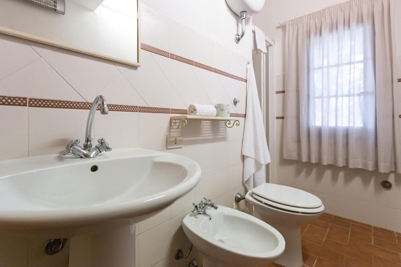 Cottage Il Gabbro モンテスクダイオ エクステリア 写真